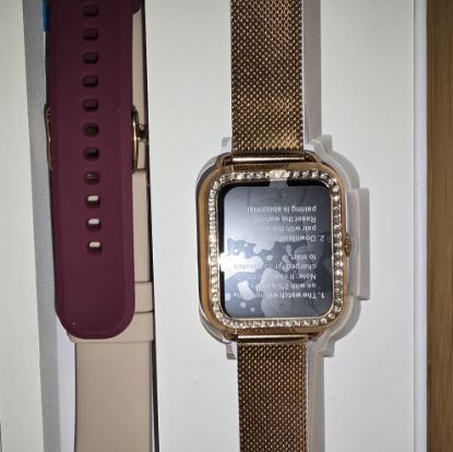 Picture of Ladies Smart Watch - 3 bands
