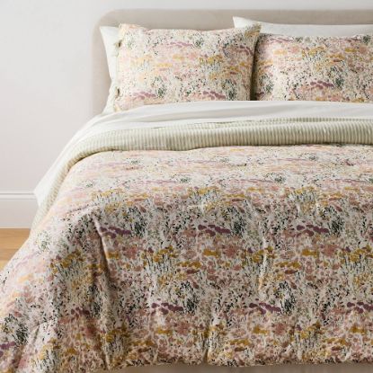 Picture of Threshold Designed with Studio McGee Reversible Floral and Stripe Comforter Set - Twin/XL Twin