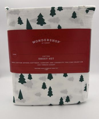 Picture of Wondershop™ Christmas Holiday Cotton Sheet Set with Tree Scene - Twin