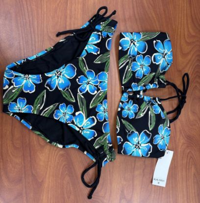 Picture of Women's Choice by Bluewave 2-pc Swimsuit - Medium - Multicolored