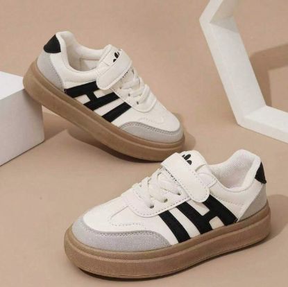Picture of Kids Universal Tennis Shoes for Boys or Girls - White/Black - Size 28 (US 10.5)